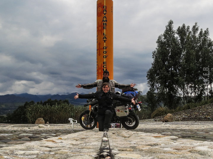 MotoGreece Mitad del Mundo