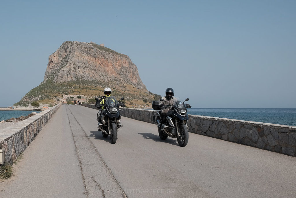 moto tours greece