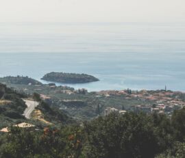 landscape of Mani, towards Kardamyli, on tour with MotoGreece