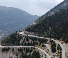switchbacks and alpine scenery on the east side of Arcadia